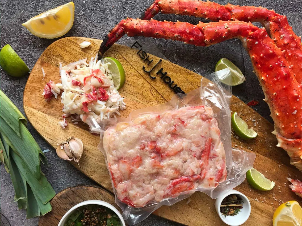 Мясо Камчатского краба салатное